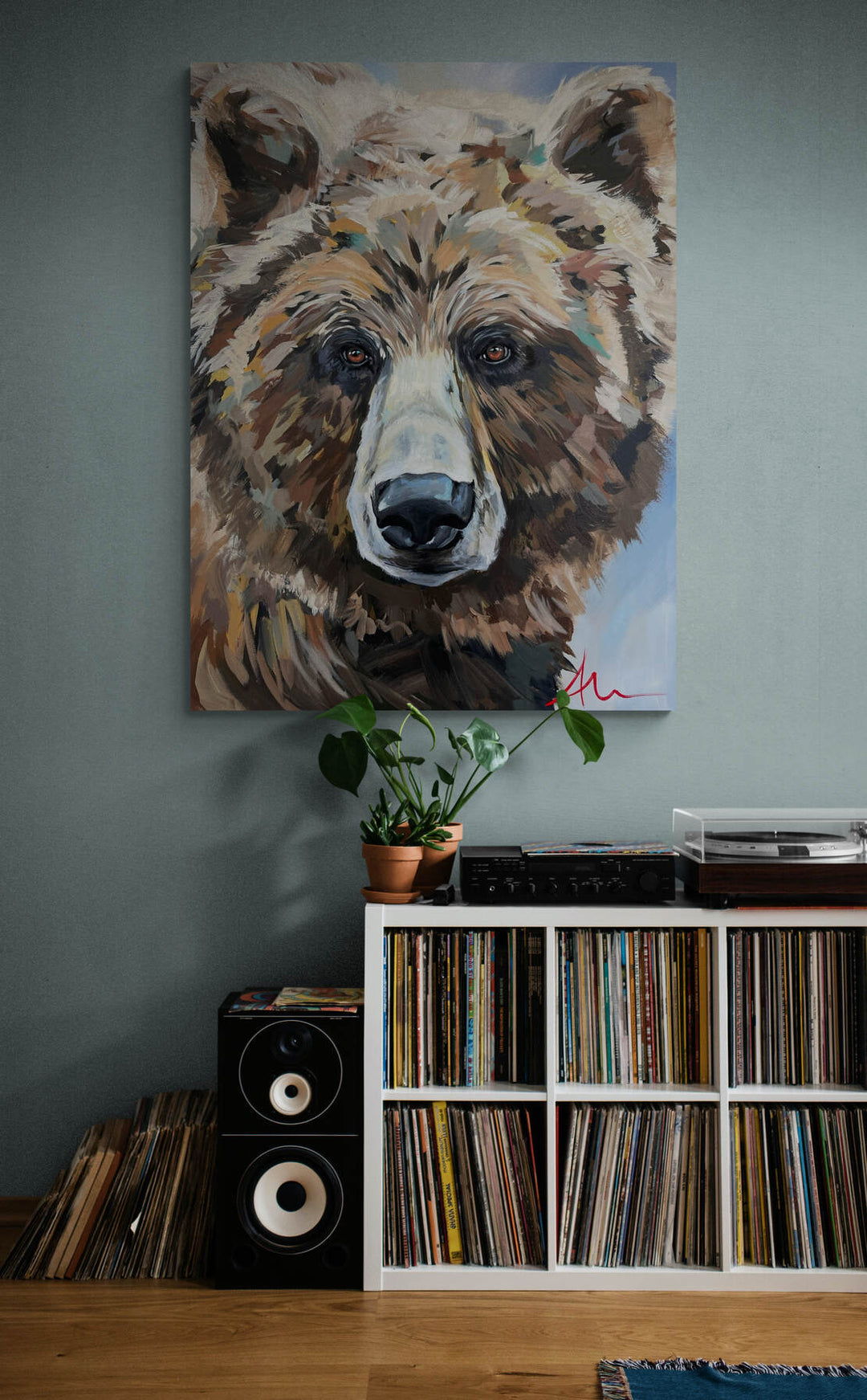 Apex grizzly bear artwork by Whistler artist Andrea Mueller